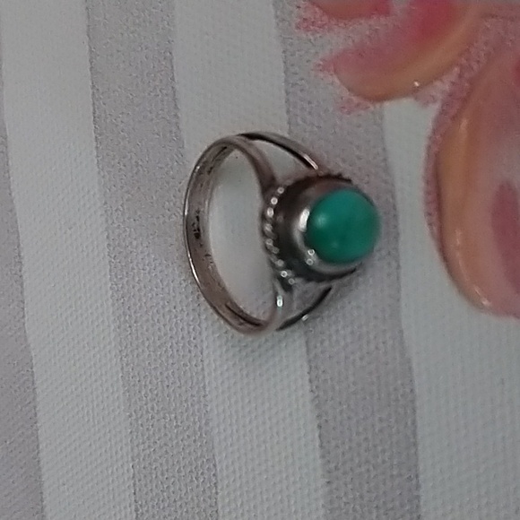 VTG Old Pawn Navajo Dainty Sterling & Turquoise - Picture 3 of 7